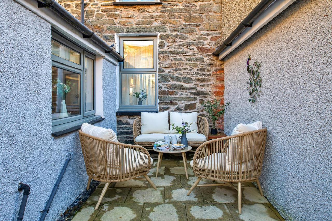Finest Retreats - Bwthyn Llechi, Slate Cottage Blaenau Ffestiniog Extérieur photo